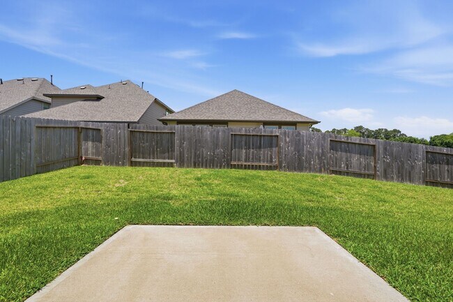 Building Photo - 10406 Milford Wds Ln
