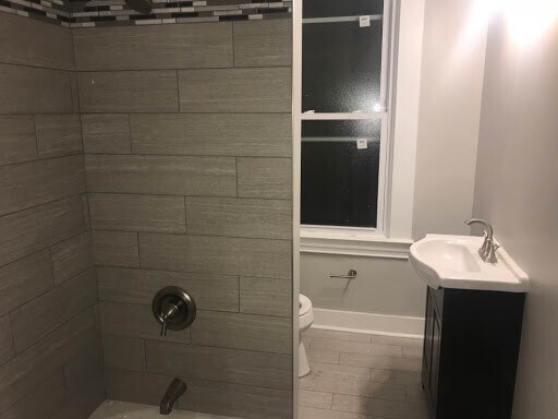 Building Photo - 3 BR, 1 Bath Townhouse - Lawrenceville - TOTALLY UPDATED!