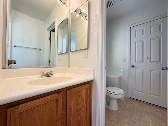 Building Photo - Lone Mountain Terraces