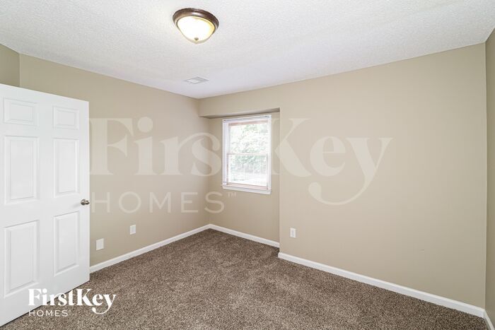 Building Photo - 8541 Bazemore Rd