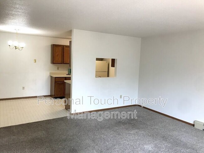 Building Photo - 500 2nd St SW