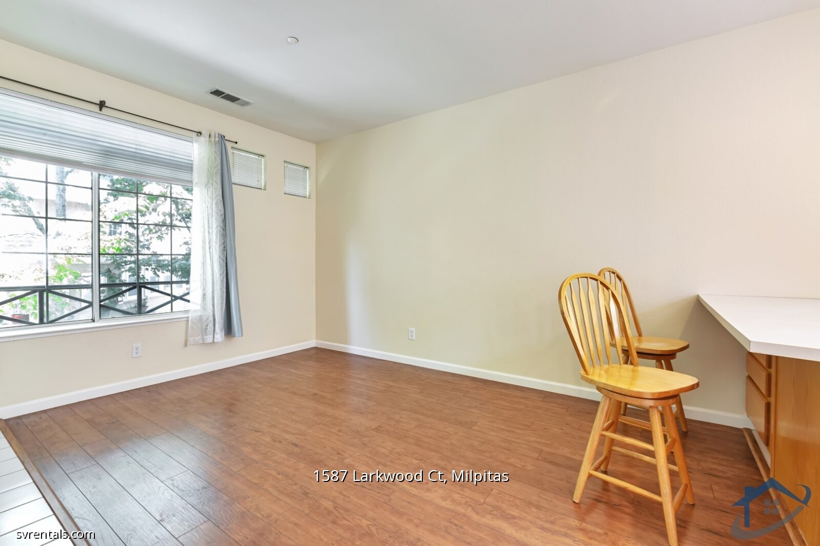 Building Photo - 1587 Larkwood Ct