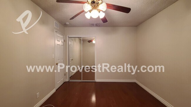 Building Photo - 3 Bed, 2 Bath Hesperia Home!!!