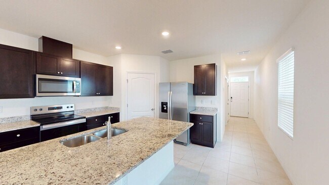 Building Photo - 4 BR 2 BA  Perfect Home - CASCADES SUBDIVI...