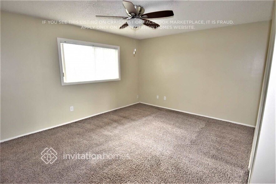 Building Photo - 1105 E 42nd St