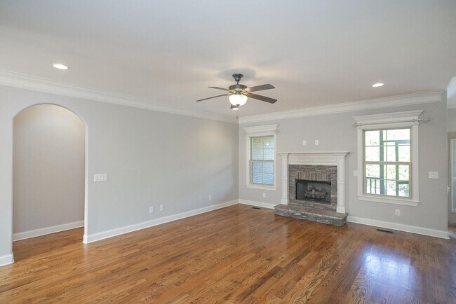 Building Photo - 7002 Brindle Ridge Way