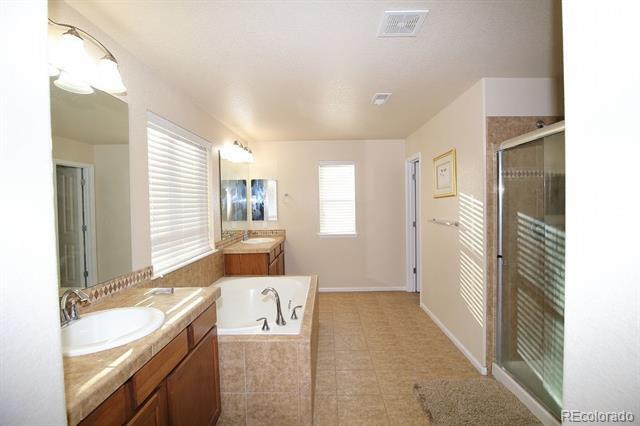 Building Photo - 13408 Tamarac Pl