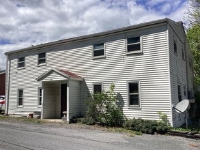 Building Photo - 15371 Church St