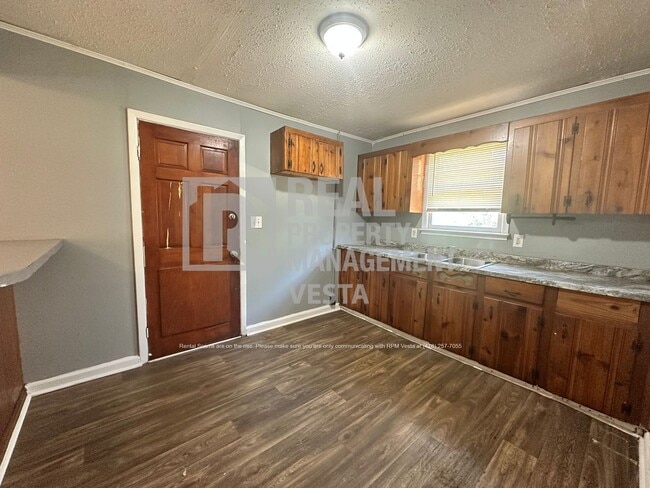 Building Photo - 2775 Reynolds Dr