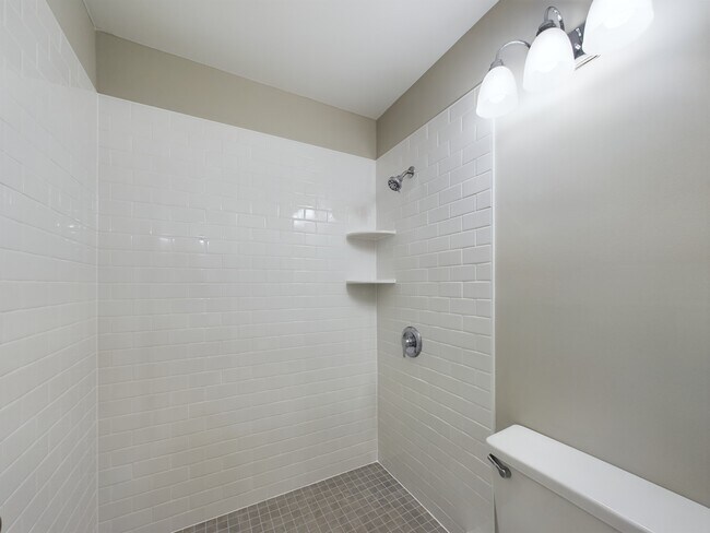 Building Photo - 1041 Wirewood Dr