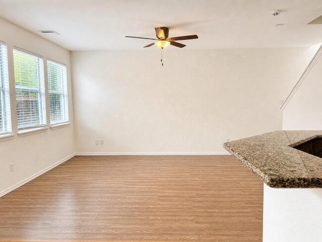 Building Photo - 16659 Newglen Ln