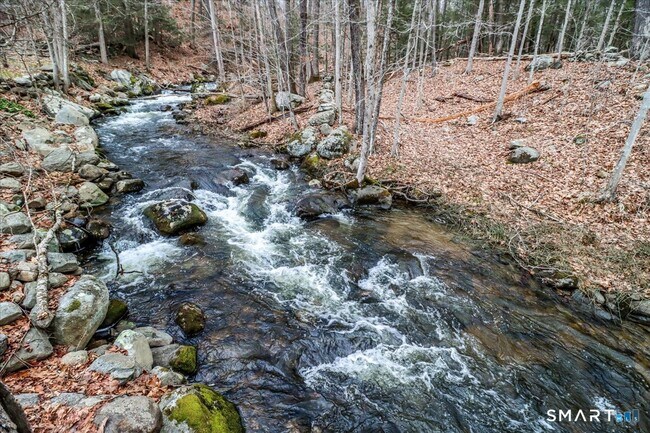 Building Photo - 2 At 75-79 Merryall Rd