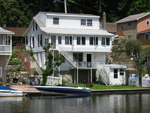 Primary Photo - 656 Jersey Ave