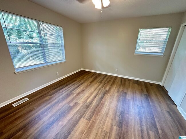 Building Photo - 6220 Cole Ave