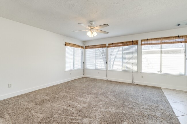 Building Photo - 10223 Farrell Dr