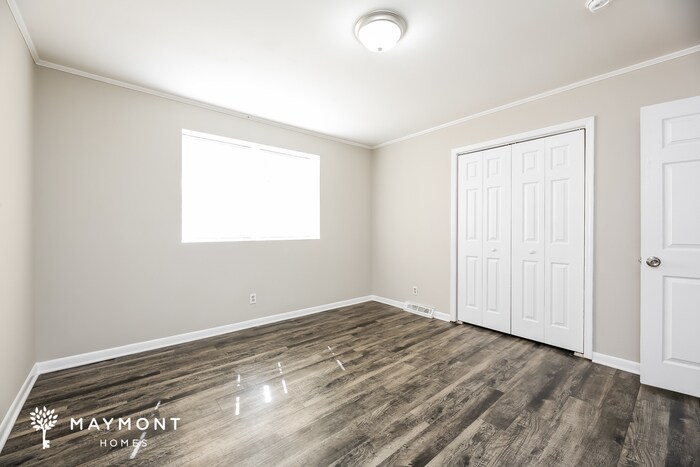 Building Photo - 107 Meadowbrook Dr