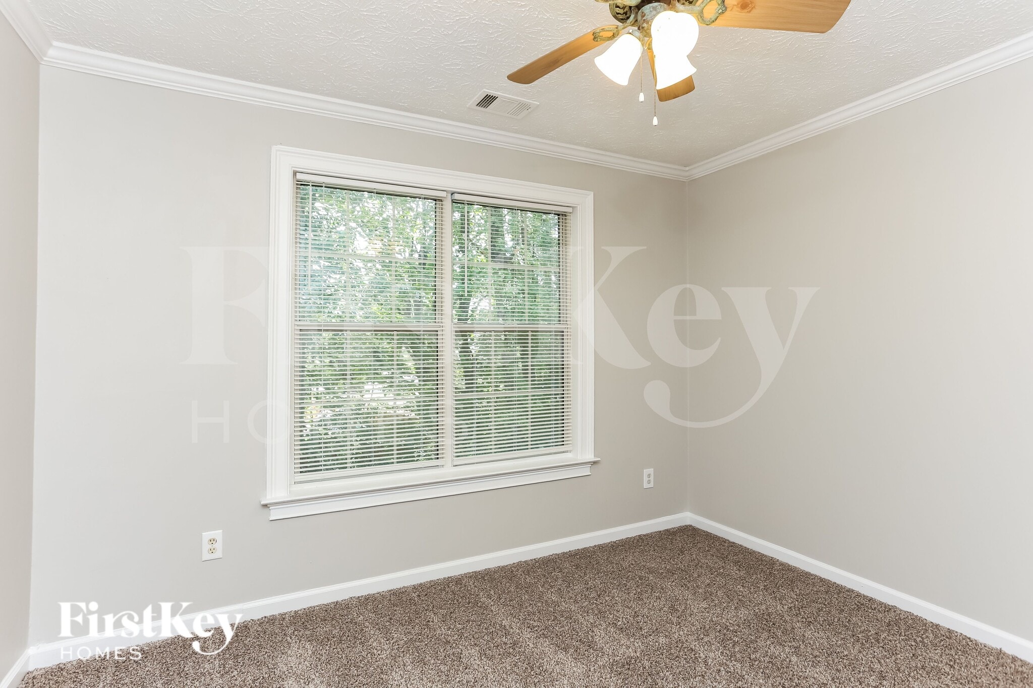 Building Photo - 1270 Summit Point Ln