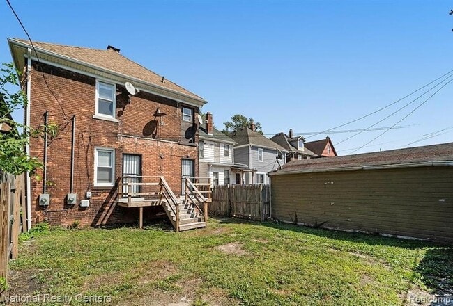 Building Photo - 1045 Casgrain St