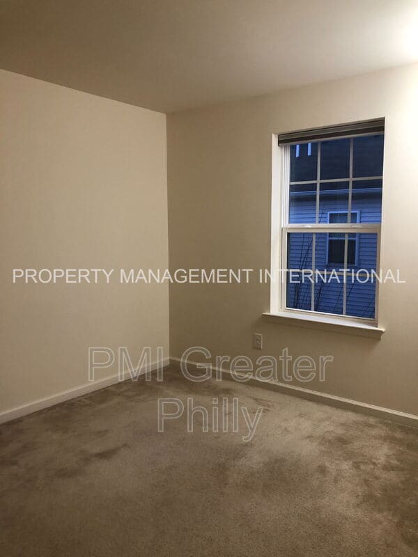 Building Photo - 106 Mercer Ct