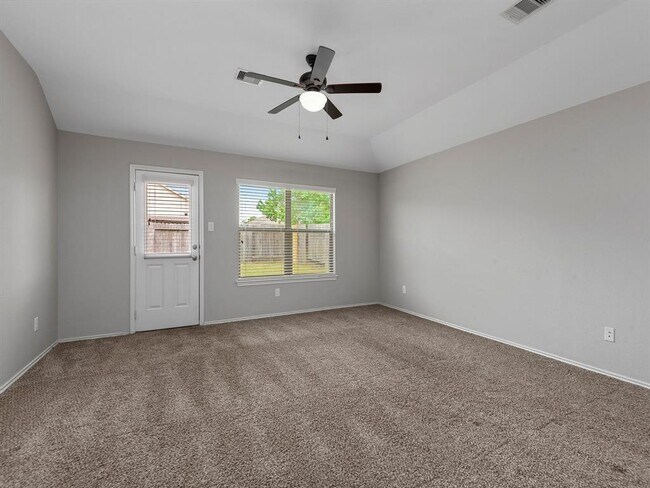 Building Photo - 7246 Basque Country Dr