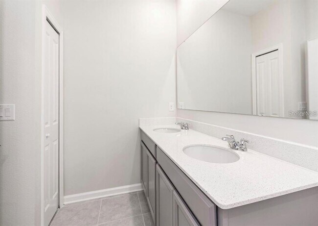 Building Photo - 16451 Glassy Loch Loop