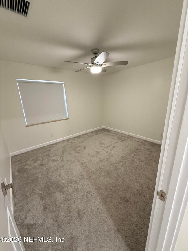 Building Photo - 1324 Grandview Dr