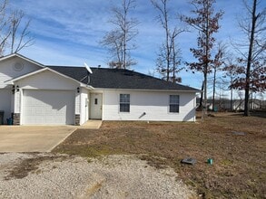 Building Photo - 152 Perseverance Dr