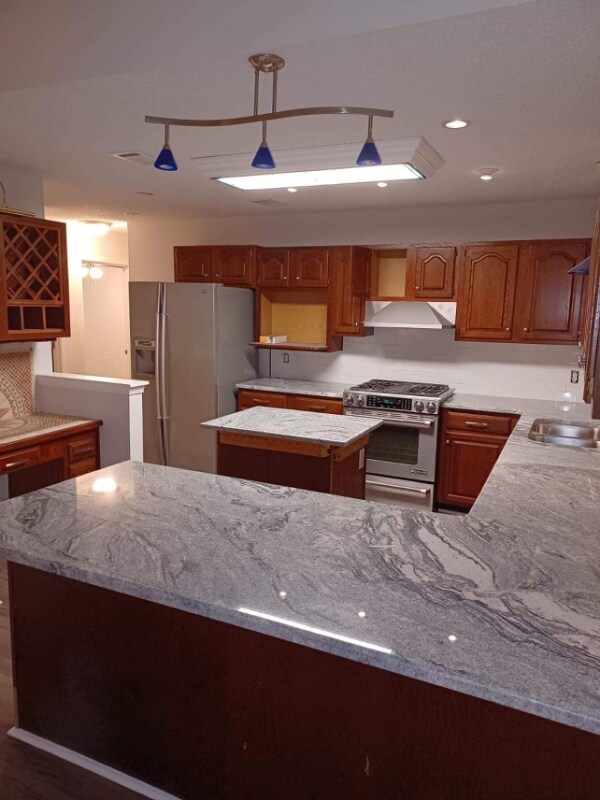 Building Photo - 9408 Octavia Ln