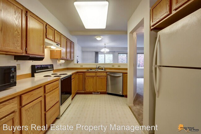 Building Photo - 3 br, 2.5 bath House - 3004 Brittany Place