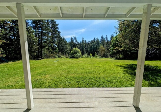 Building Photo - Large 4 Bedroom Home for rent in PO - Over Two Acres and Room to Roam!