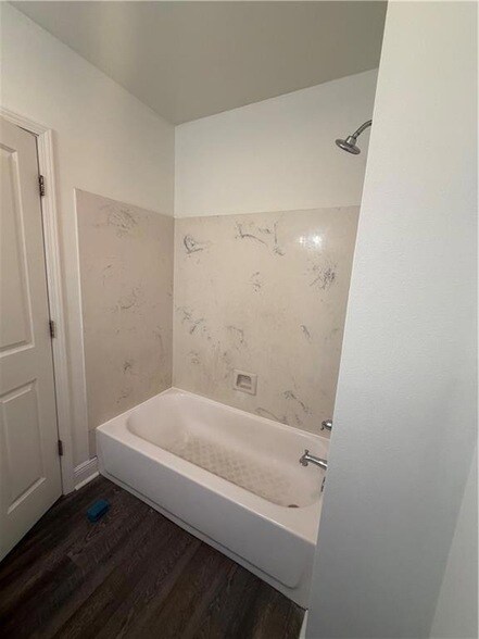 Building Photo - 3308 Clematis St