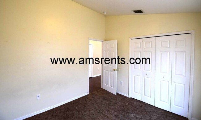 Building Photo - Charming 3 bedroom house in Kissimmee