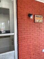 Building Photo - 205 Cypress St