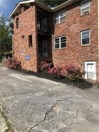 Building Photo - 5017 Inskip Rd