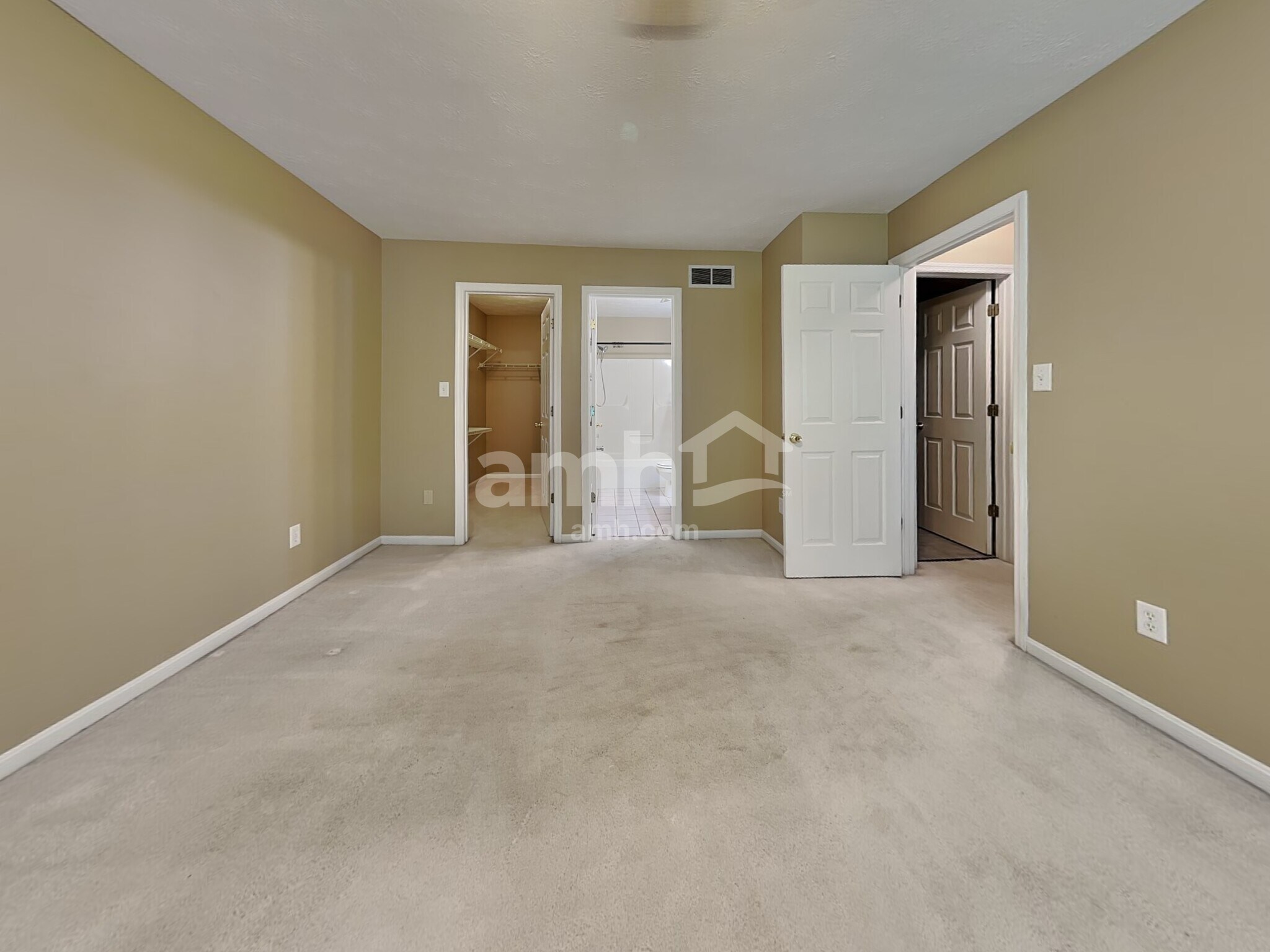 Building Photo - 643 Cassel Creek Dr
