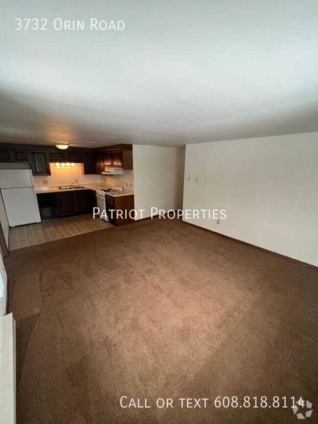 Building Photo - 1 bed/1 bath plus den in Madison, WI!