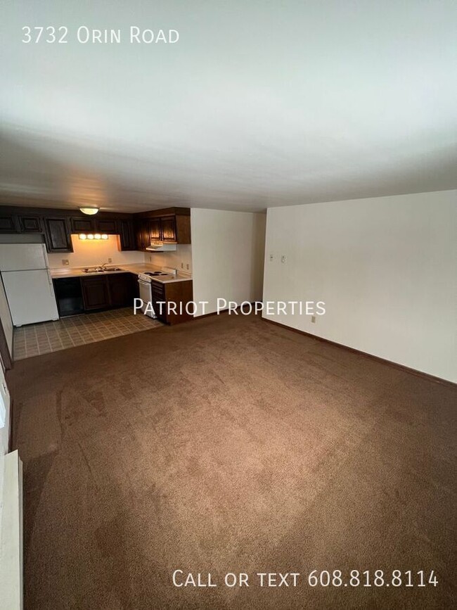 Primary Photo - 1 bed/1 bath plus den in Madison, WI!