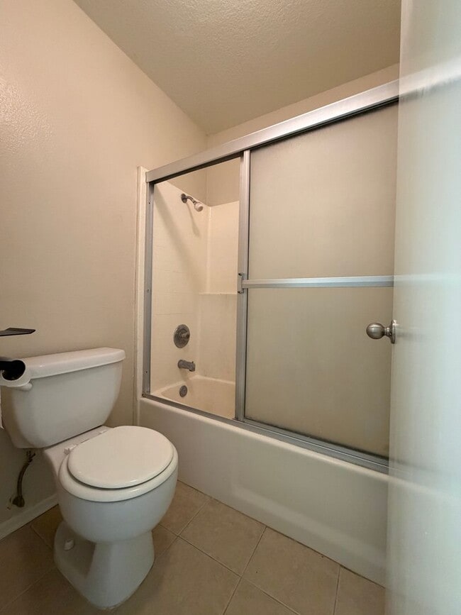 Building Photo - 79 Gaviota