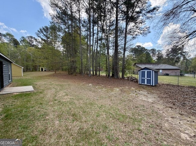 Building Photo - 2720 Sapphire St