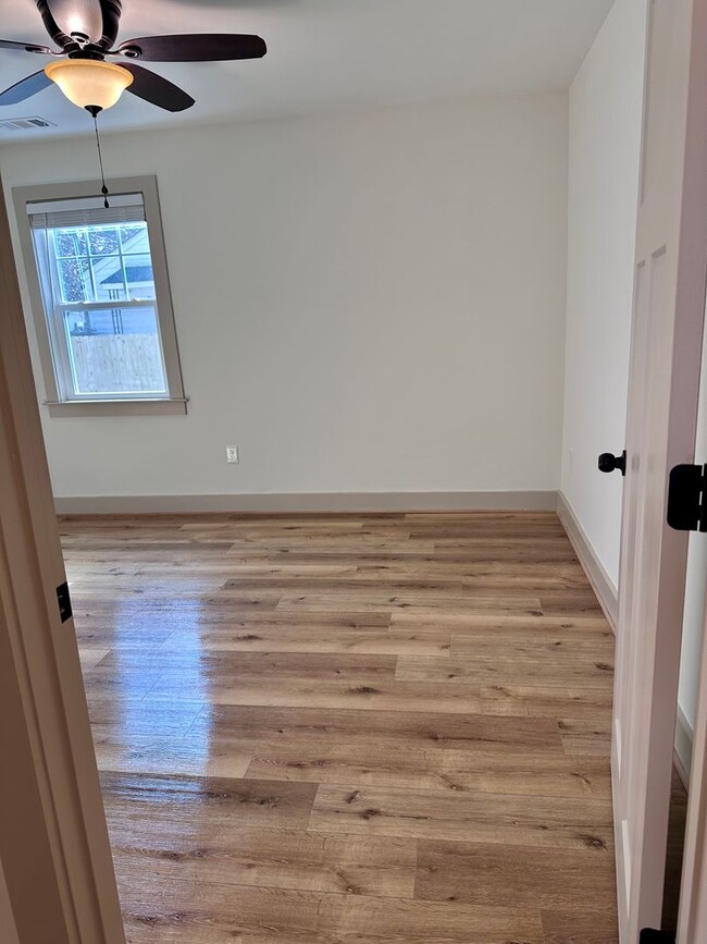 Building Photo - Newly Built Home minutes from Downtown Madison