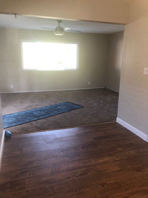 Building Photo - 3456 Redwood Ct