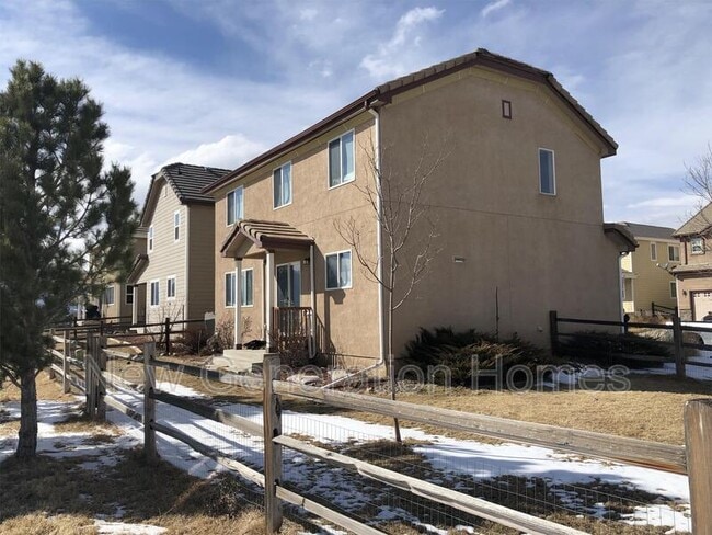 Building Photo - 815 Diamond Rim Dr