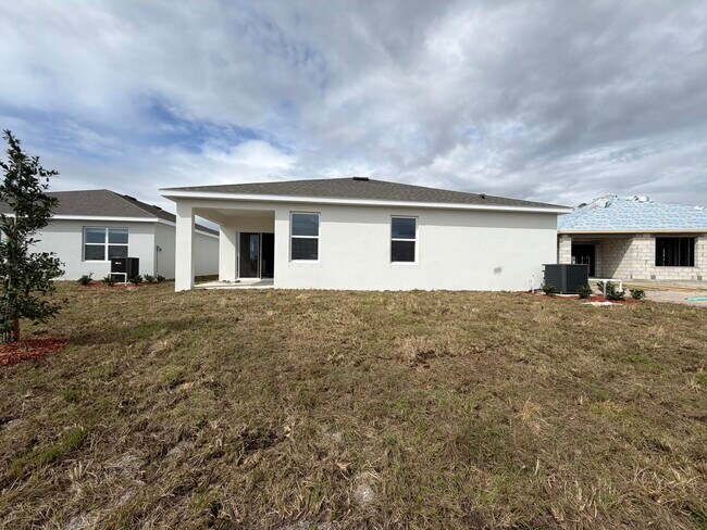 Building Photo - 1434 Garabaldi Cir SE