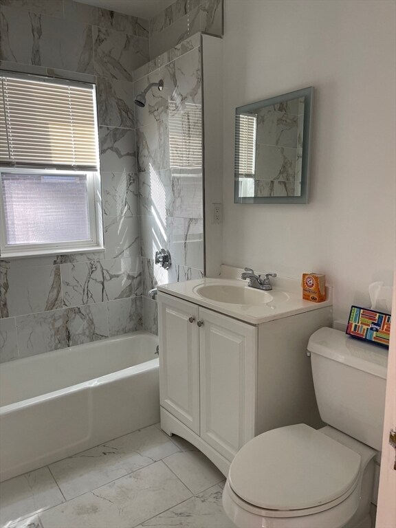 Building Photo - 96 Walnut St