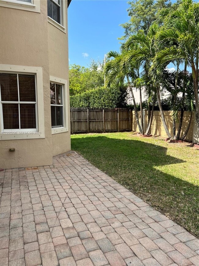 Building Photo - 15389 SW 90th Terrace