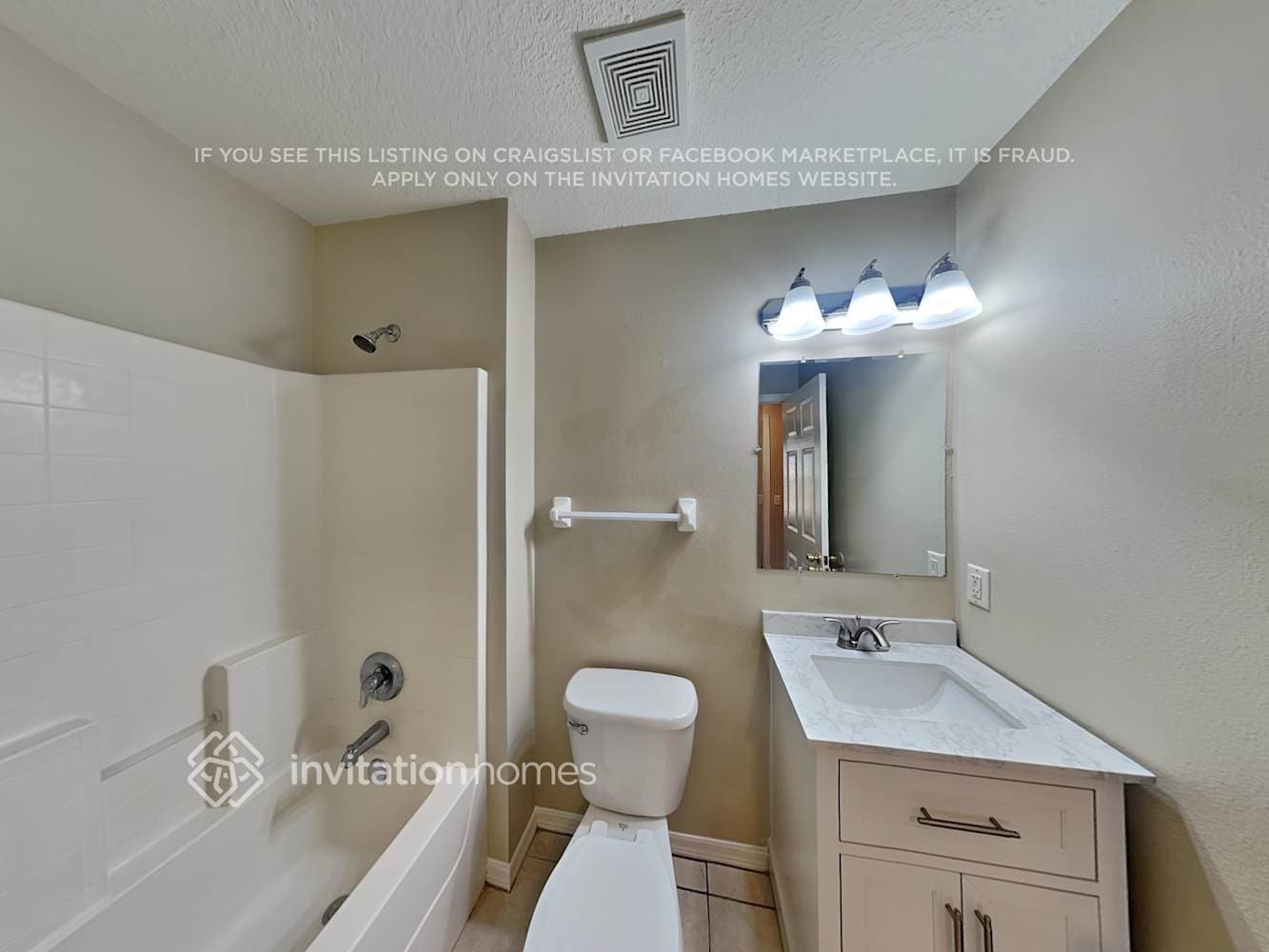 Building Photo - 626 Jaguar Ct