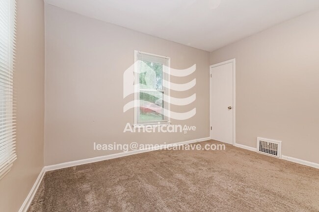 Building Photo - 5014 Bellefontaine Ave