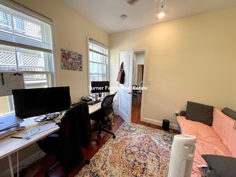 Building Photo - 88 Hancock St