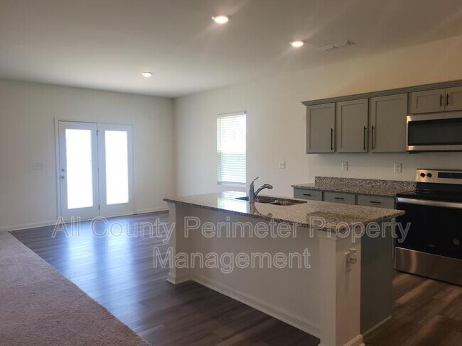 Building Photo - 212 Cottontail Ln