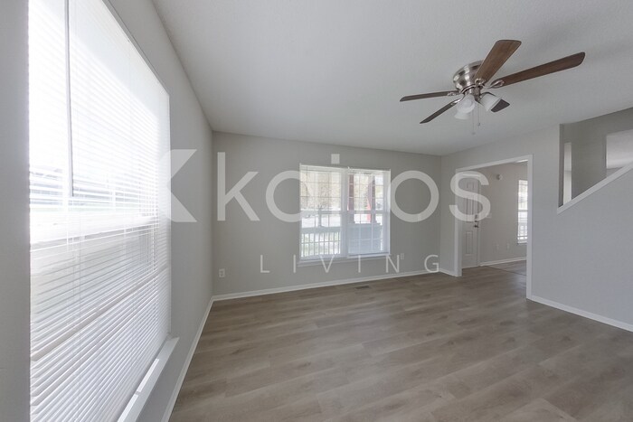 Building Photo - 4415 The Paseo